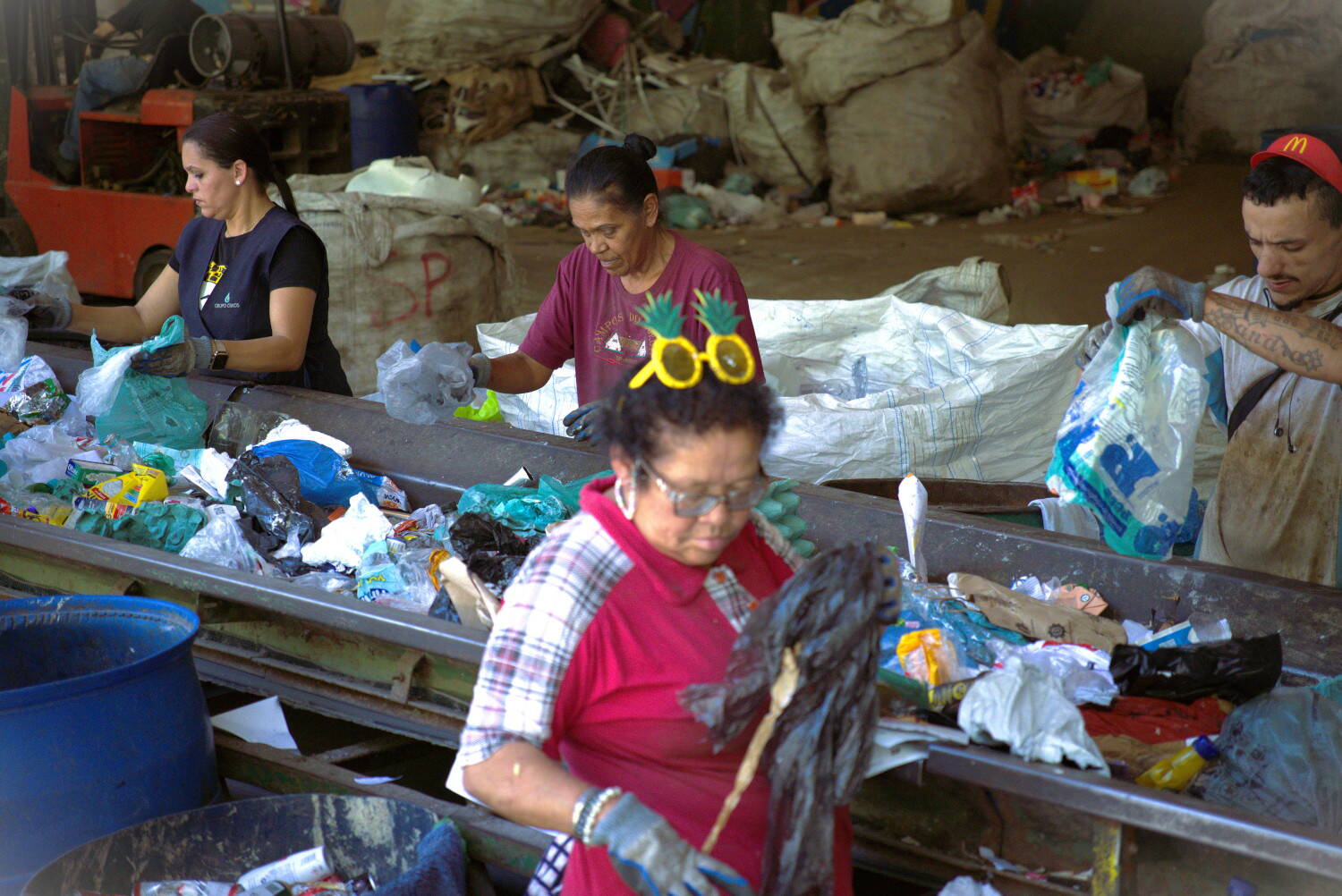 Lokale Mitarbeitende in der Kooperative